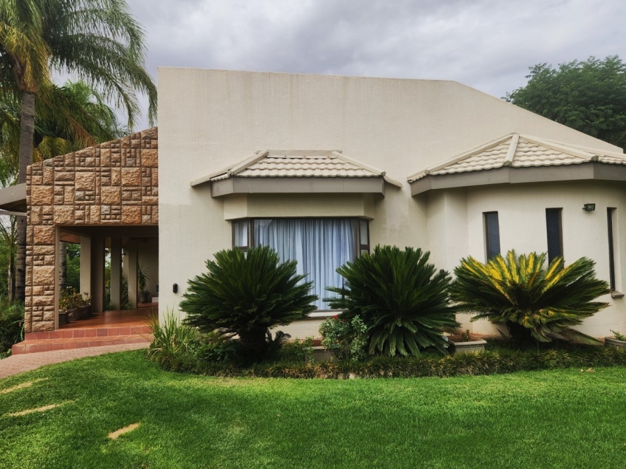 4 Bedroom Property for Sale in Keidebees Northern Cape